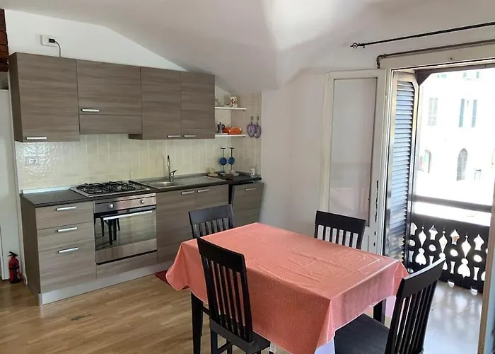 شقة Casa Rino: Vacanze In Casetta...... دونغو